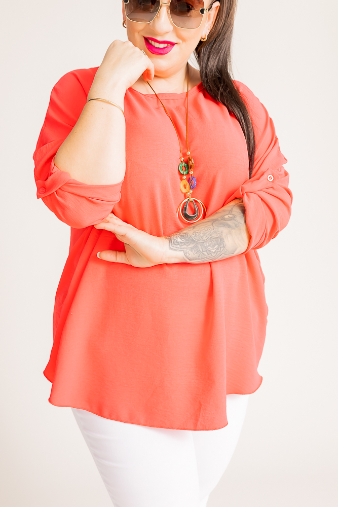 Coral Blouse with GERTO Pendant