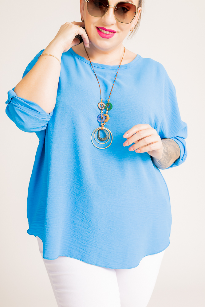 Light Blue Blouse with GERTO Pendant