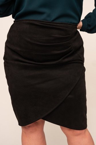  Black Skirt with Crease KABI