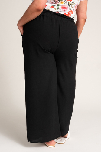 Black WIDIO culotte pants