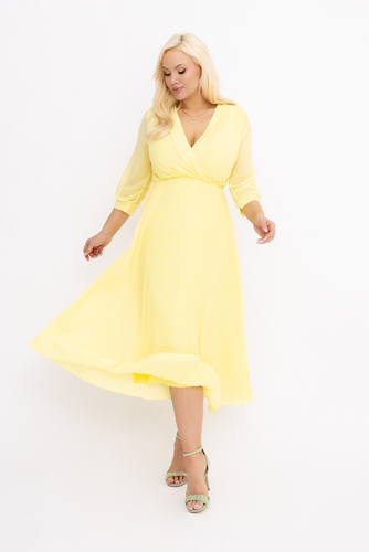 Jasnobeżowa Sukienka plisowana KEMELI