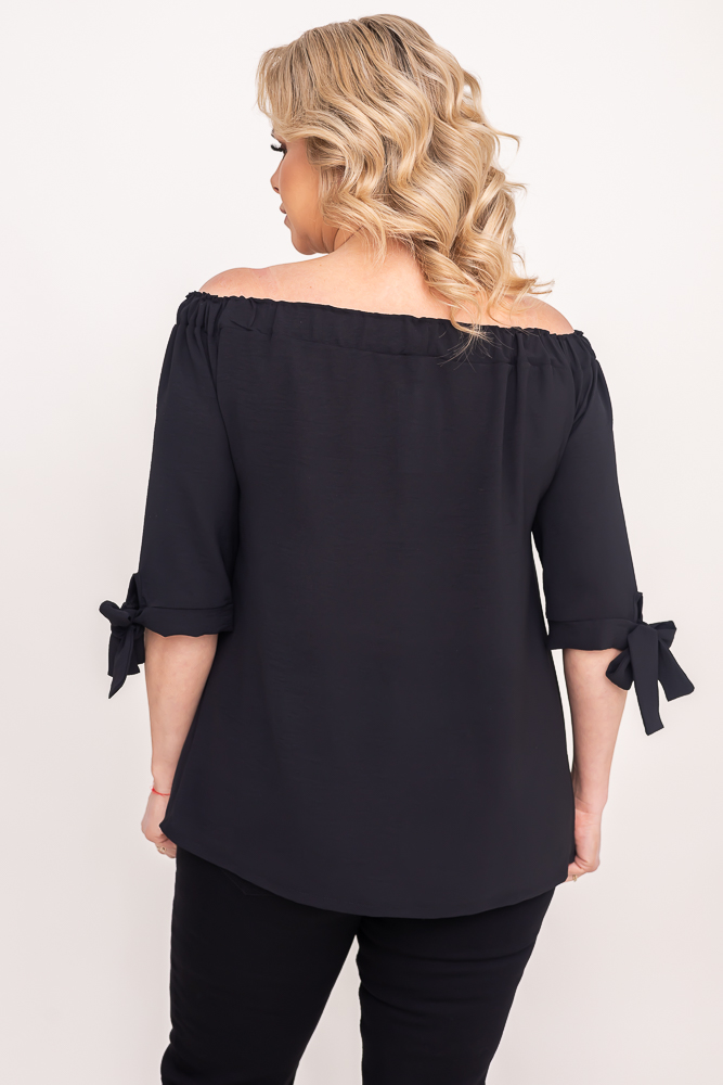 Blusa negra de mujer