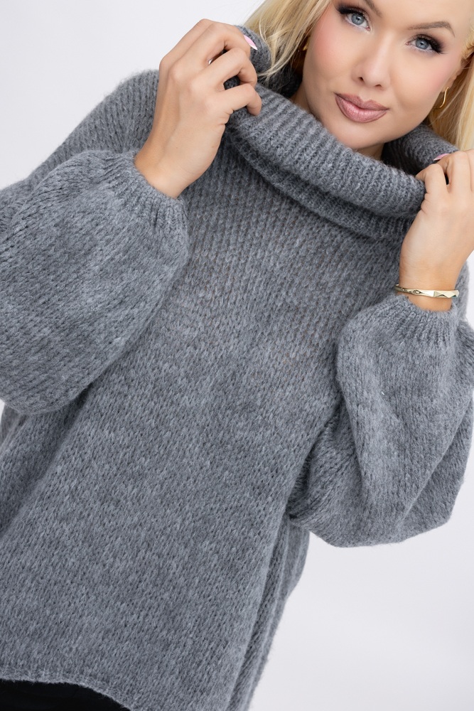 Szary Sweter z golfem