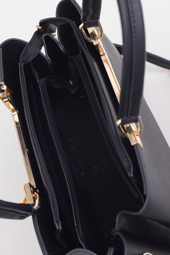 Schwarze Handtasche