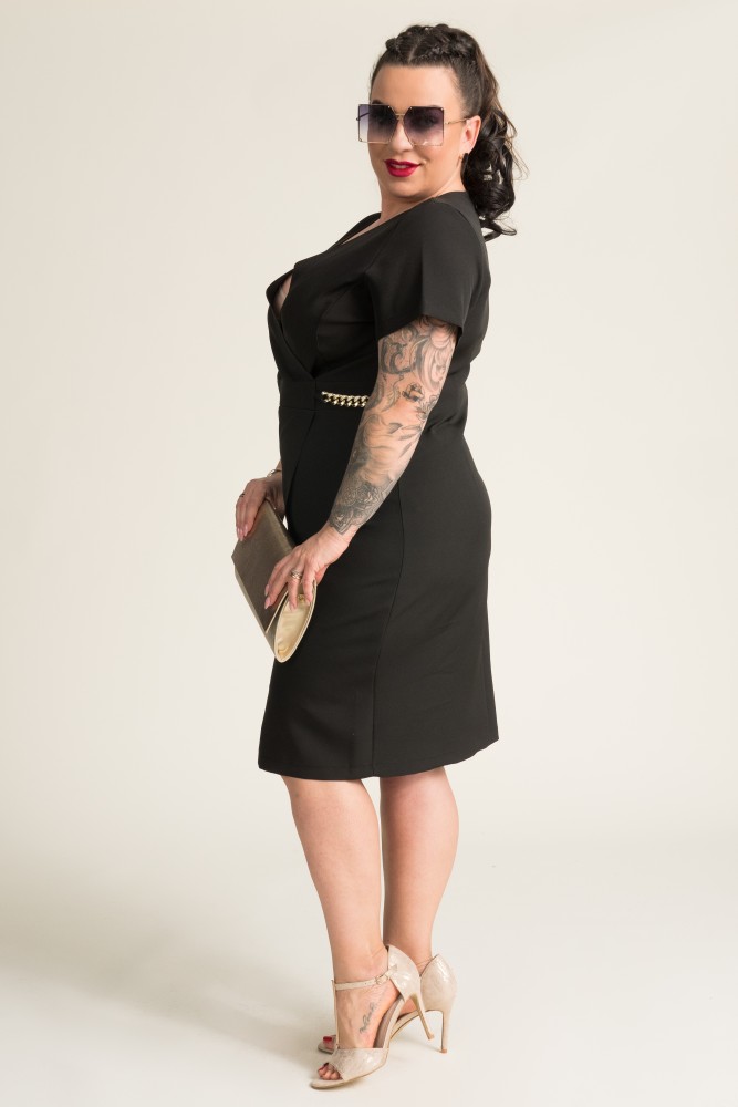 Rochie cu lanț negru