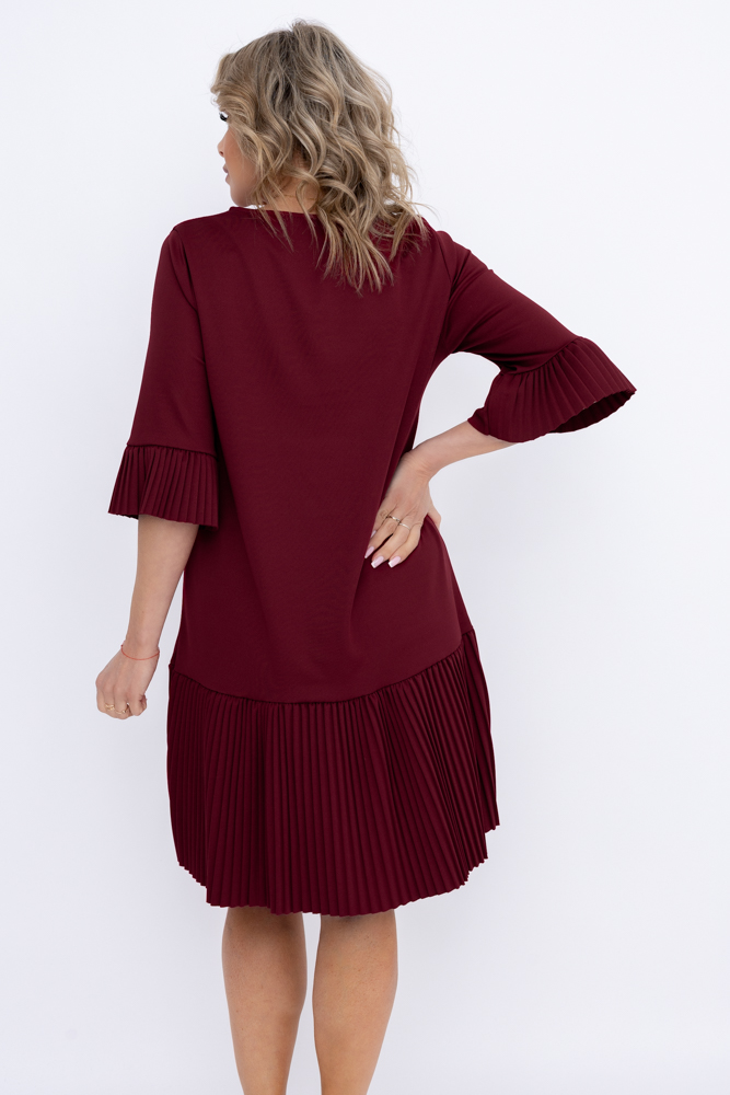 Rochie maron cu volane plisate