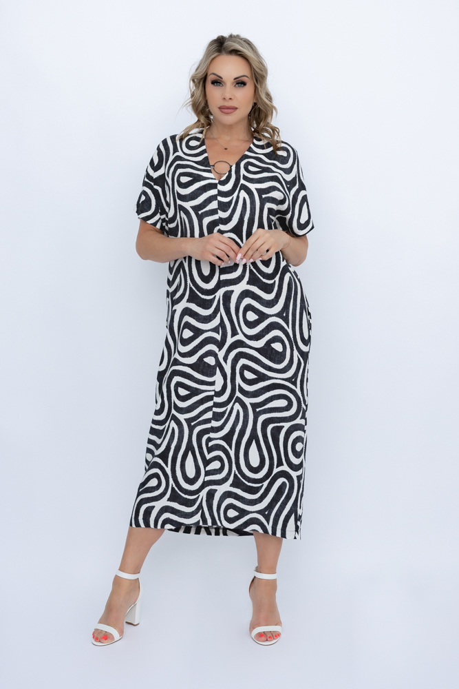 Schwarzes Kleid