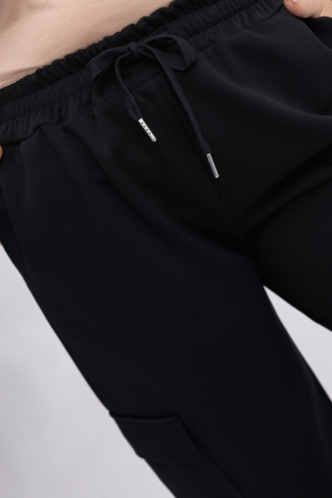 Schwarze Jogginghose