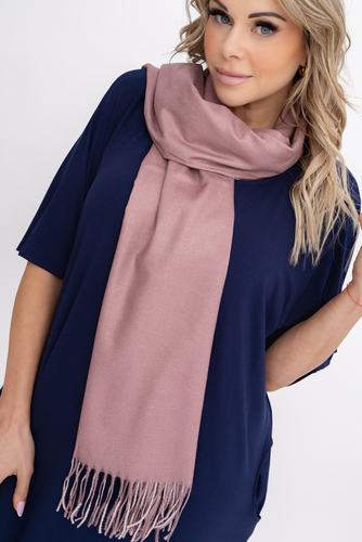 Pudroworóżowy Szal