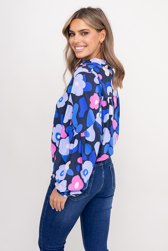 Shirt with buffeted sleeves 