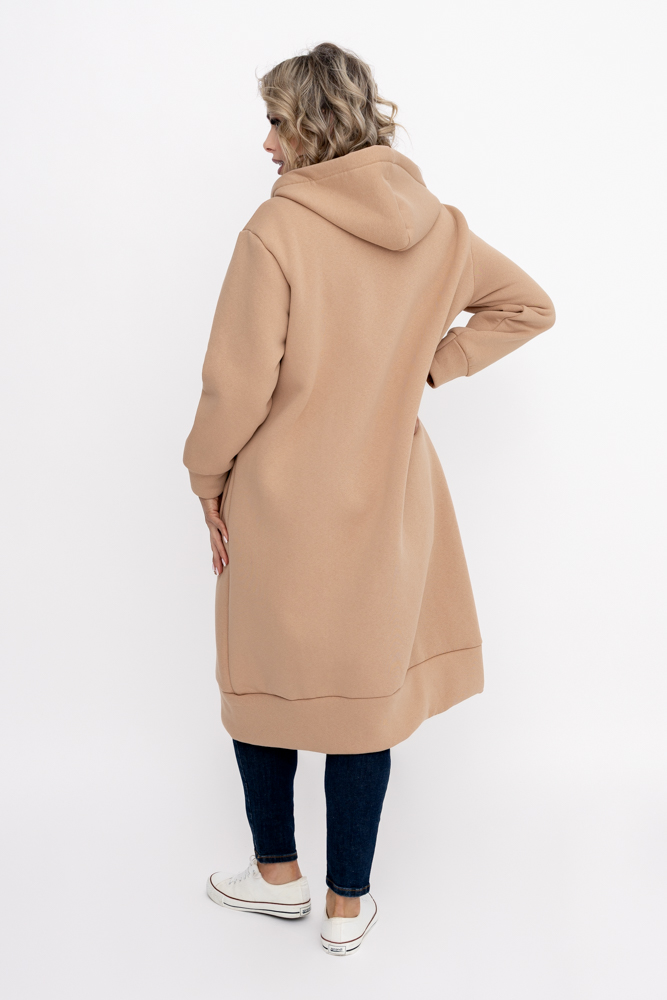 Sudadera aislante de color camel