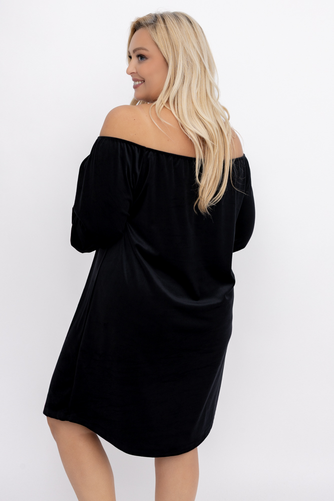 Rochie neagră din velur