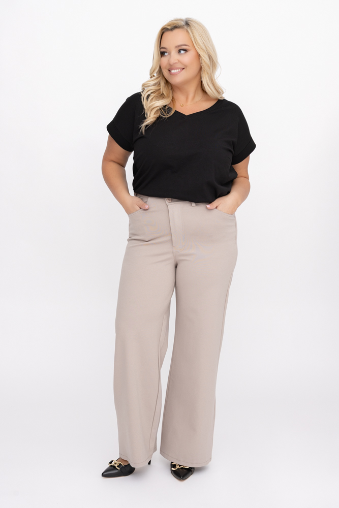  Beige bukse med asymmetrisk lukking