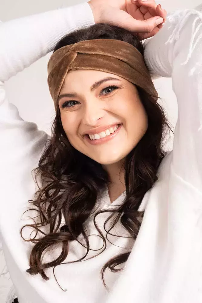 Коричнева велюрова стрічка