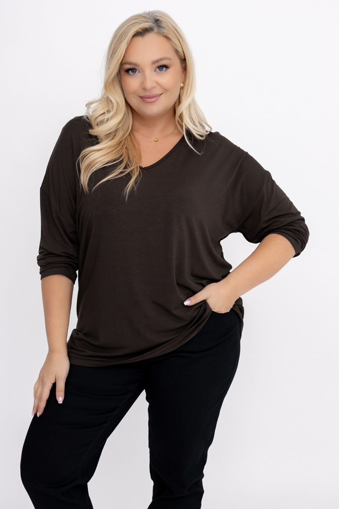  Blusa cereza con escote corazón