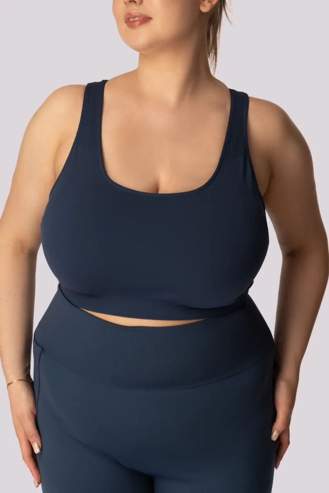 Granatowy Top