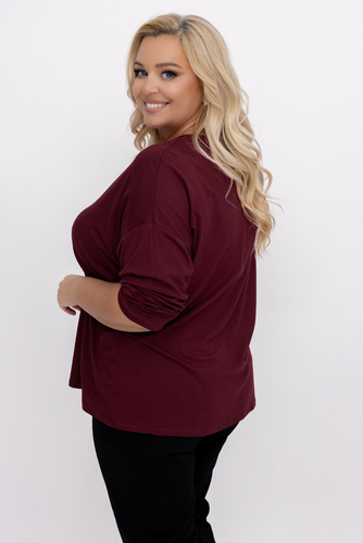  Blusa cereza con escote corazón