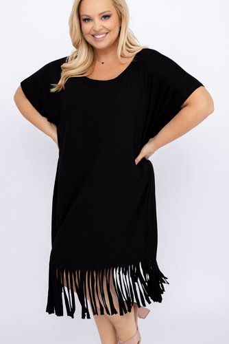 Rochie neagră cu franjuri