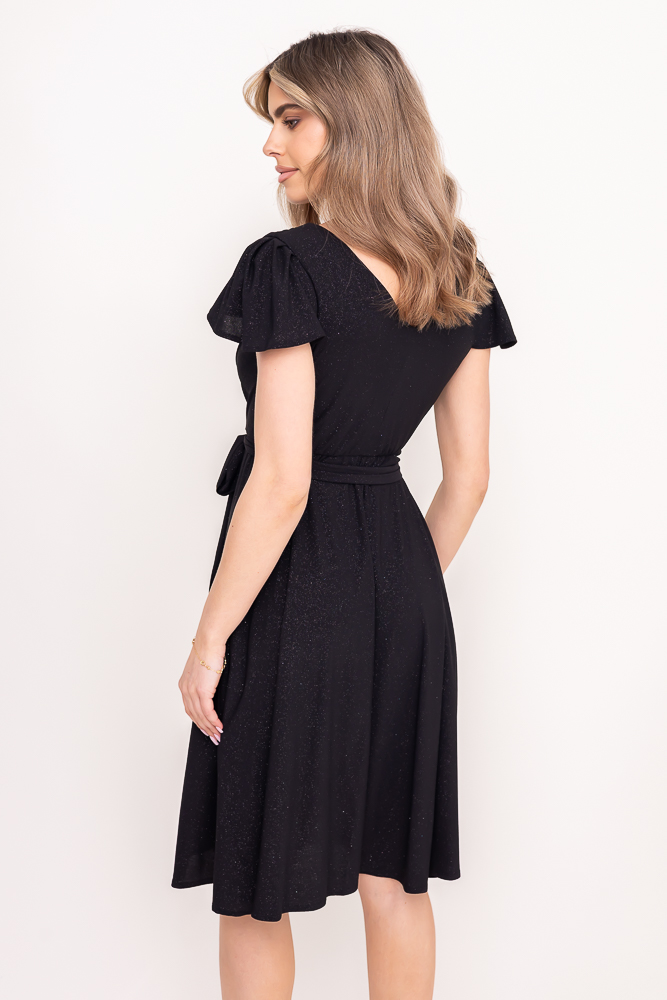 Schwarzes Brokatkleid