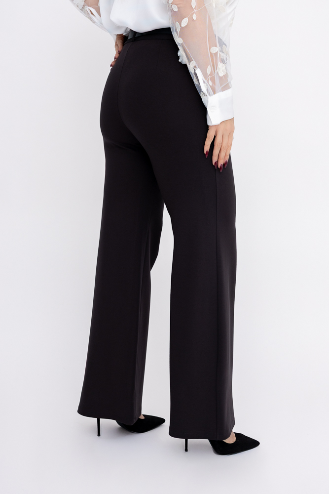 Czekoladowe Spodnie z paskiem