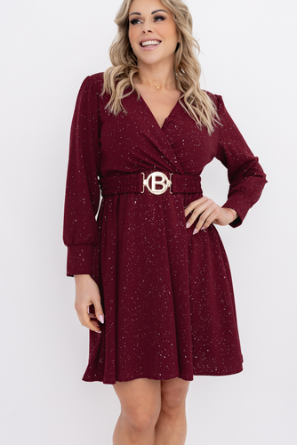 Robe cerise avec ceinture