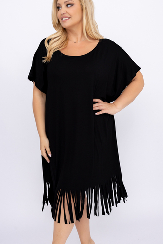 Vestido negro con flecos