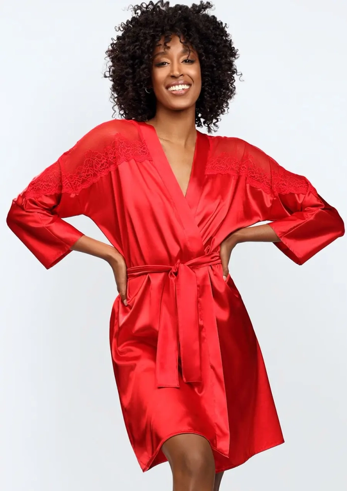Peignoir en satin rouge