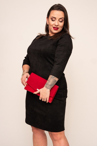 Schwarzes, tailliertes Kleid