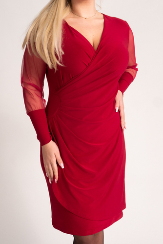 Vestido granate con mangas transparentes
