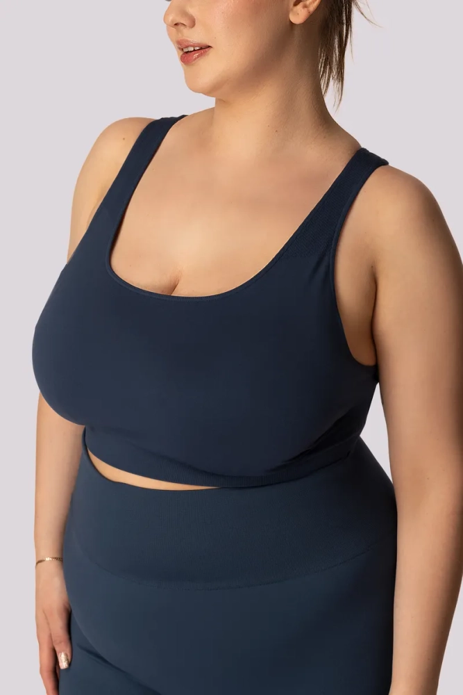 Granatowy Top
