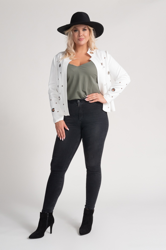 Dekorative weiße Jacke