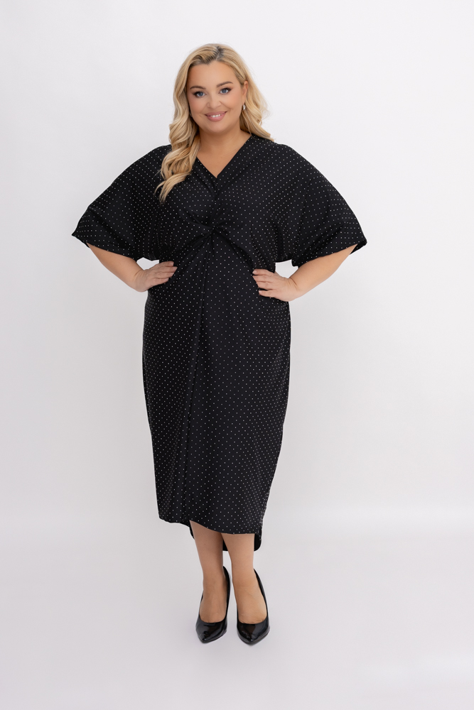  Czarna Sukienka z dżetami