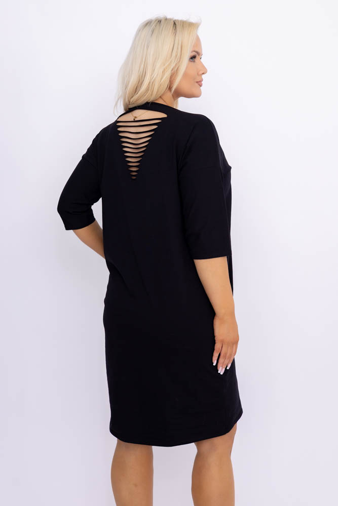 Vestido negro con aberturas
