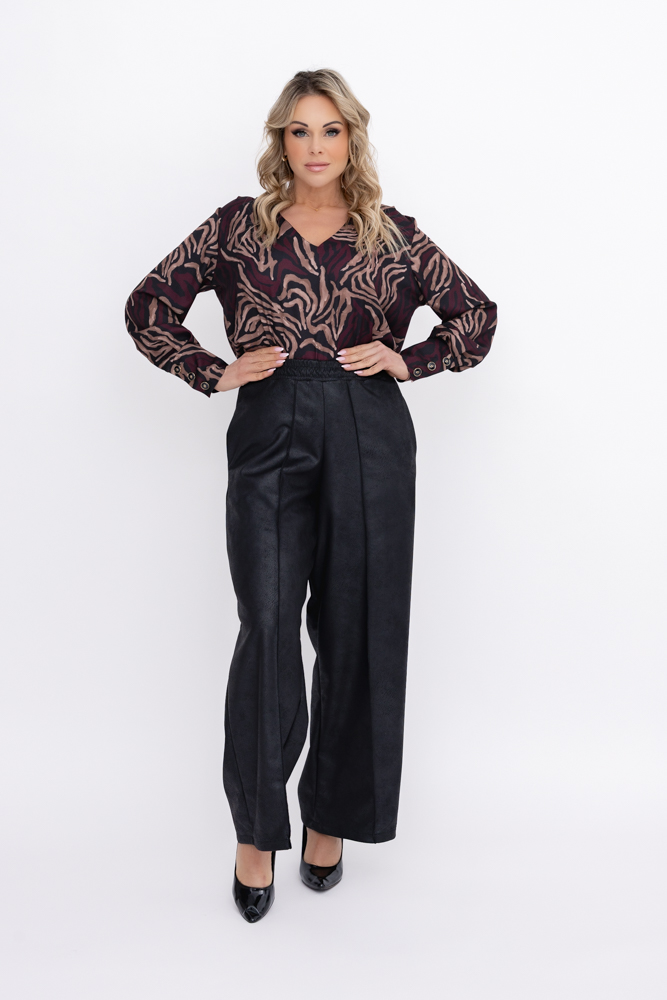 Blusa negra elegante 