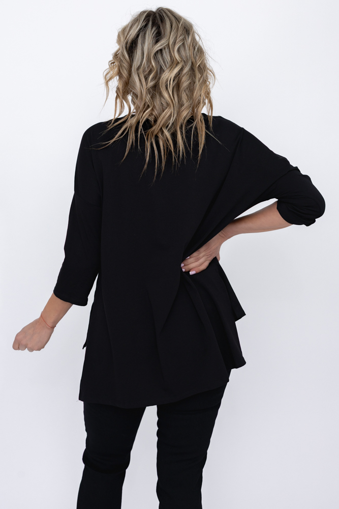  Blusa negra