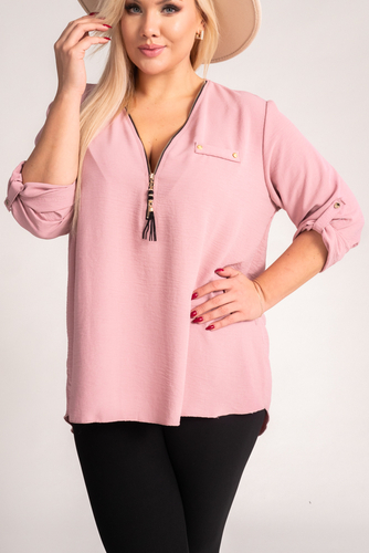 Blusa rosa empolvado con escote abierto