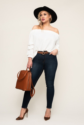Weiße Bluse mit gerüschten Ärmeln