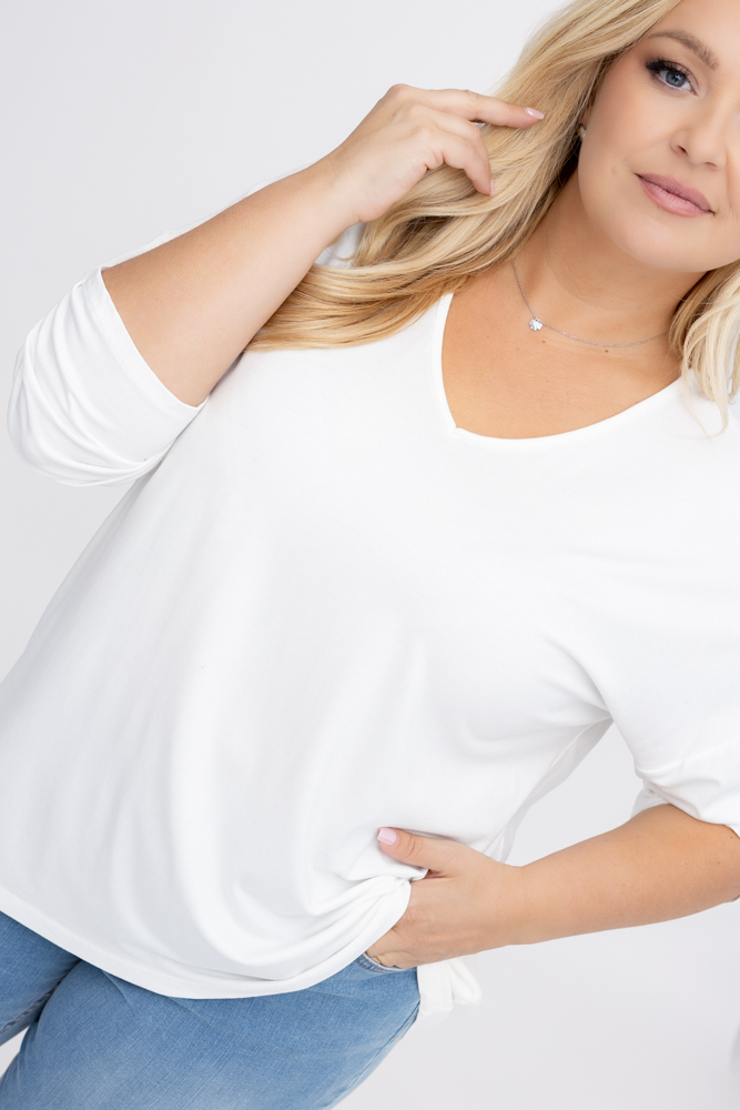  Blusa cereza con escote corazón