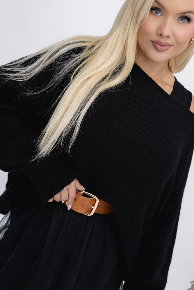 Conjunto negro con puente