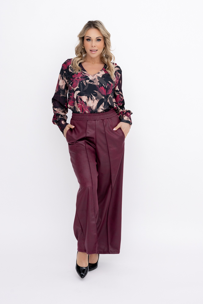 Schwarze elegante Bluse