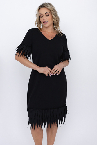 Fuchsiové třpytivé šaty 