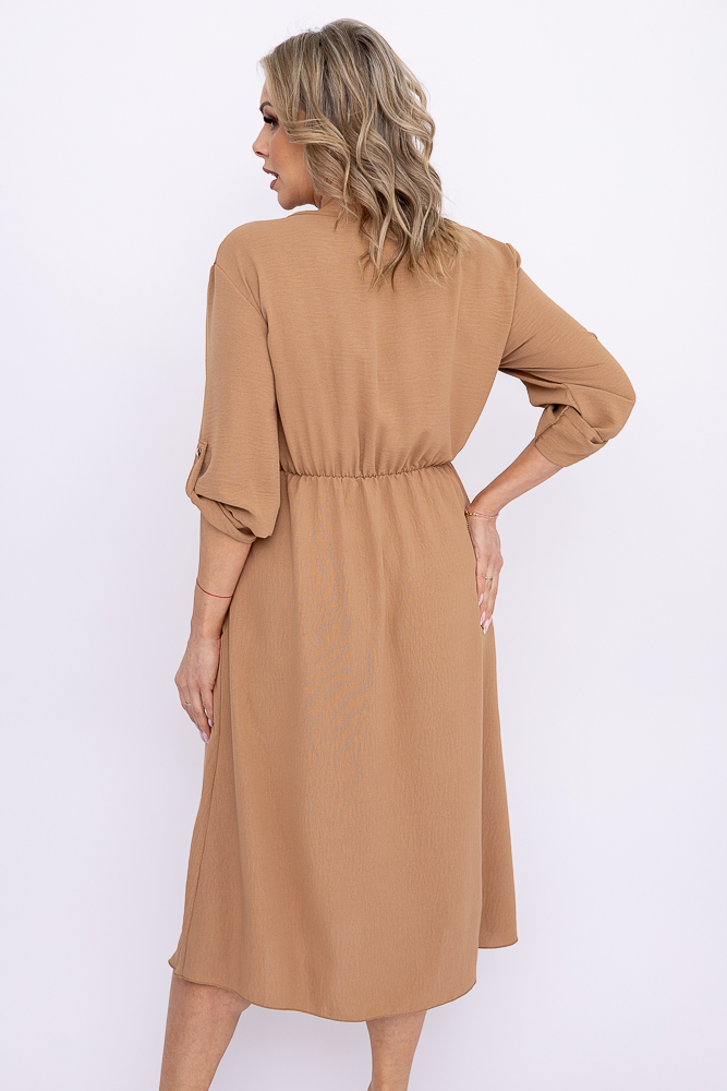 Jasnobrązowa Sukienka z rozsuwanym dekoltem VERSINA