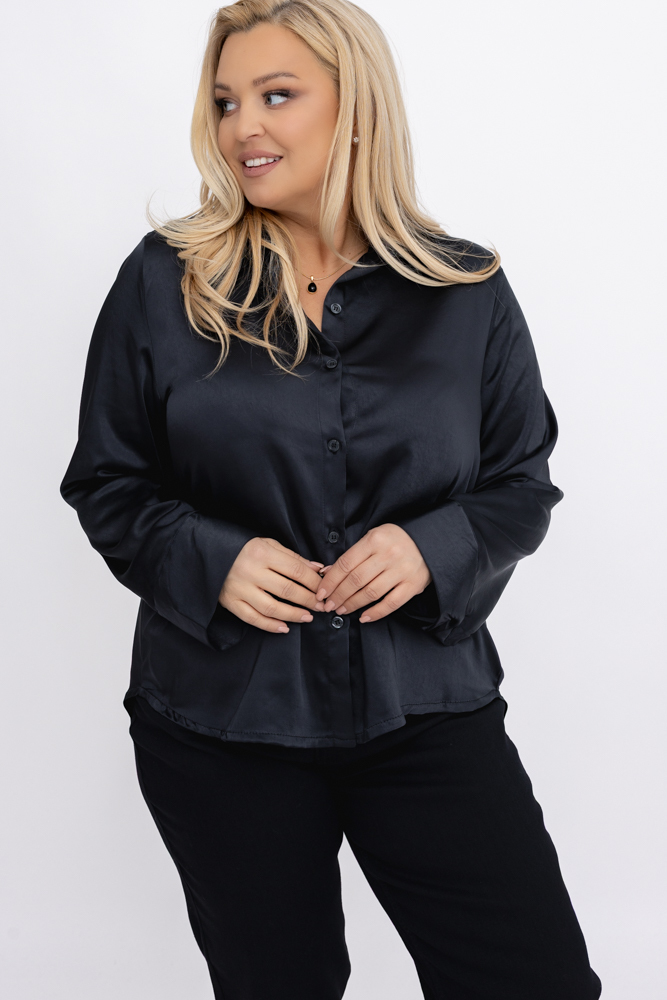 Chemise en satin noir
