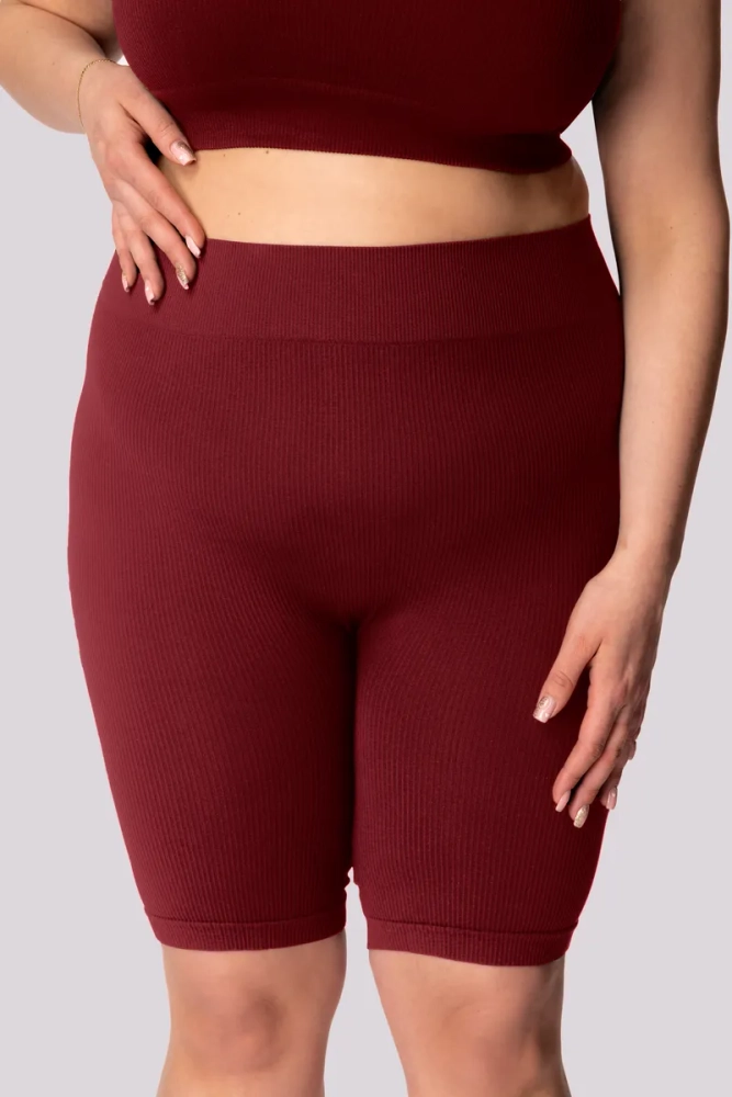 Pantalón corto biker a rayas burdeos