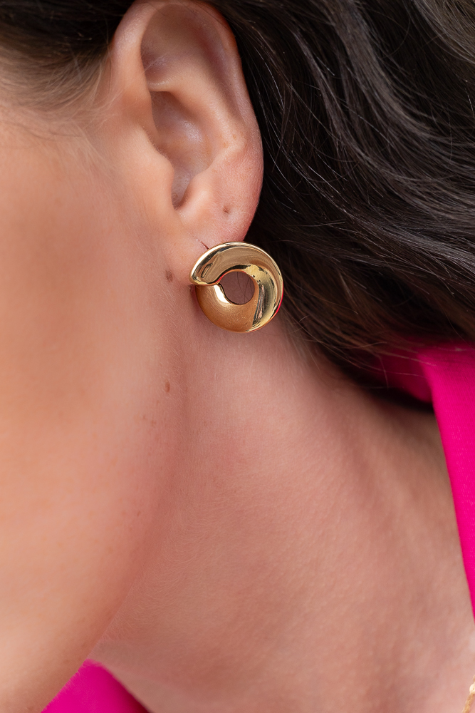Pendientes de acero dorado