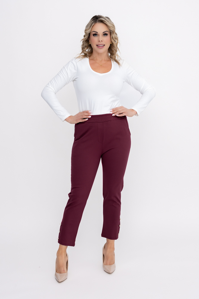 Kastanienbraune Hose