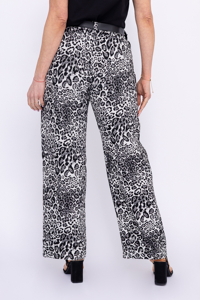 Pants with belt Design 2