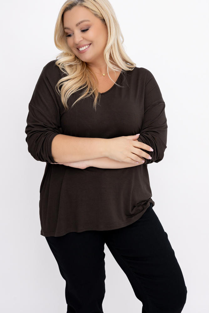  Blusa cereza con escote corazón