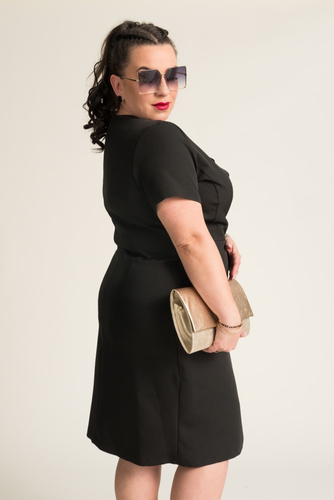 Rochie cu lanț negru