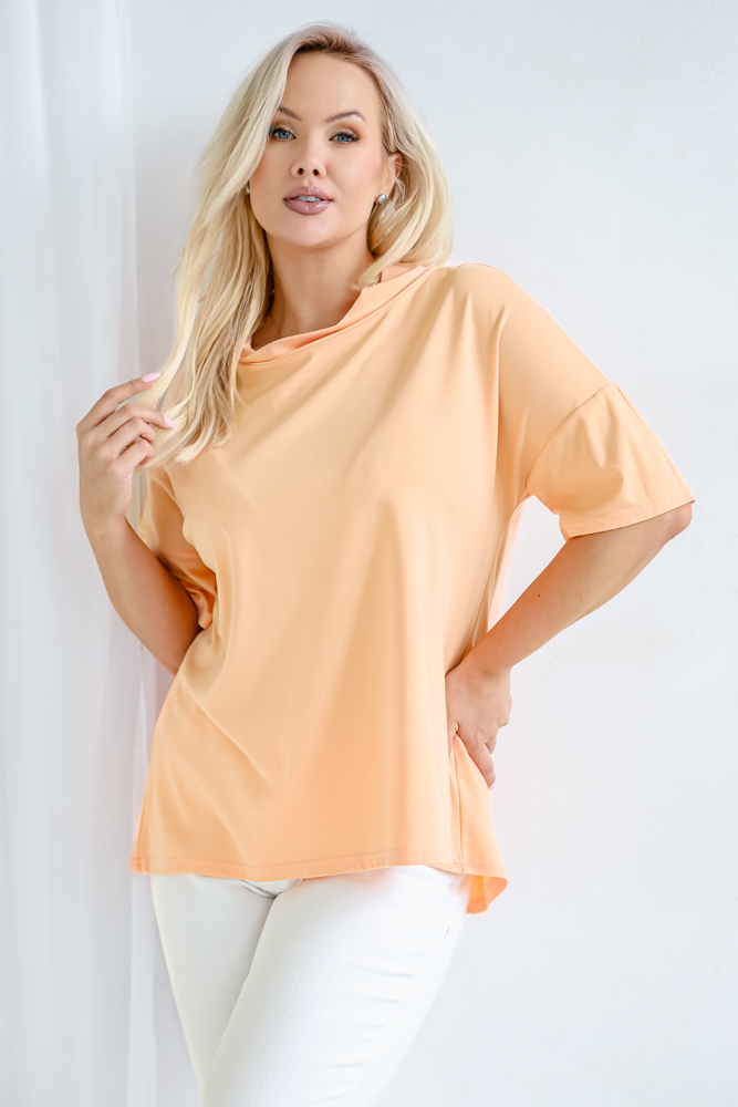 Ferskenfarget bluse